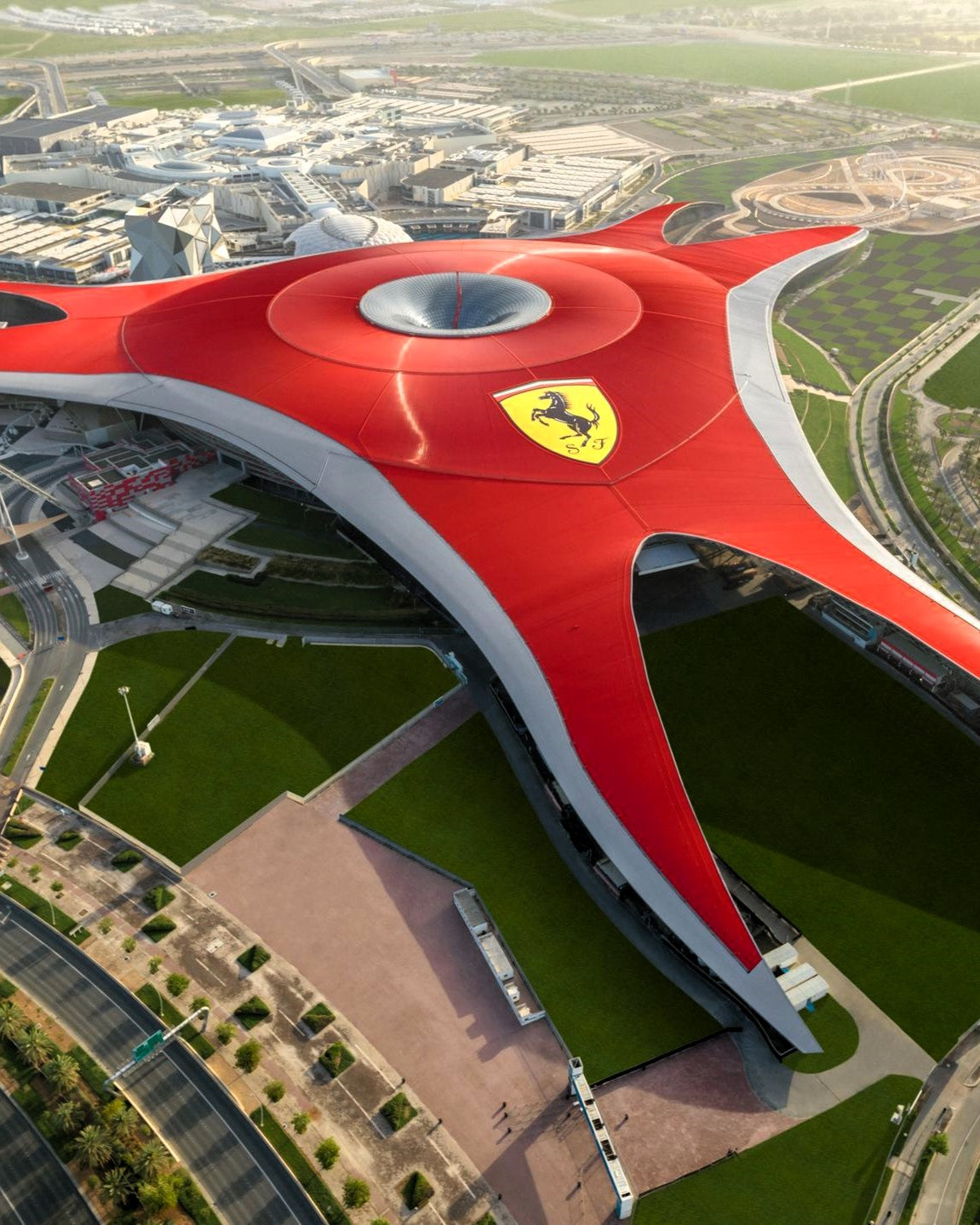 Abu Dhabi Ultimate Tour: Louvre + Qasr Al Watan + Ferrari World